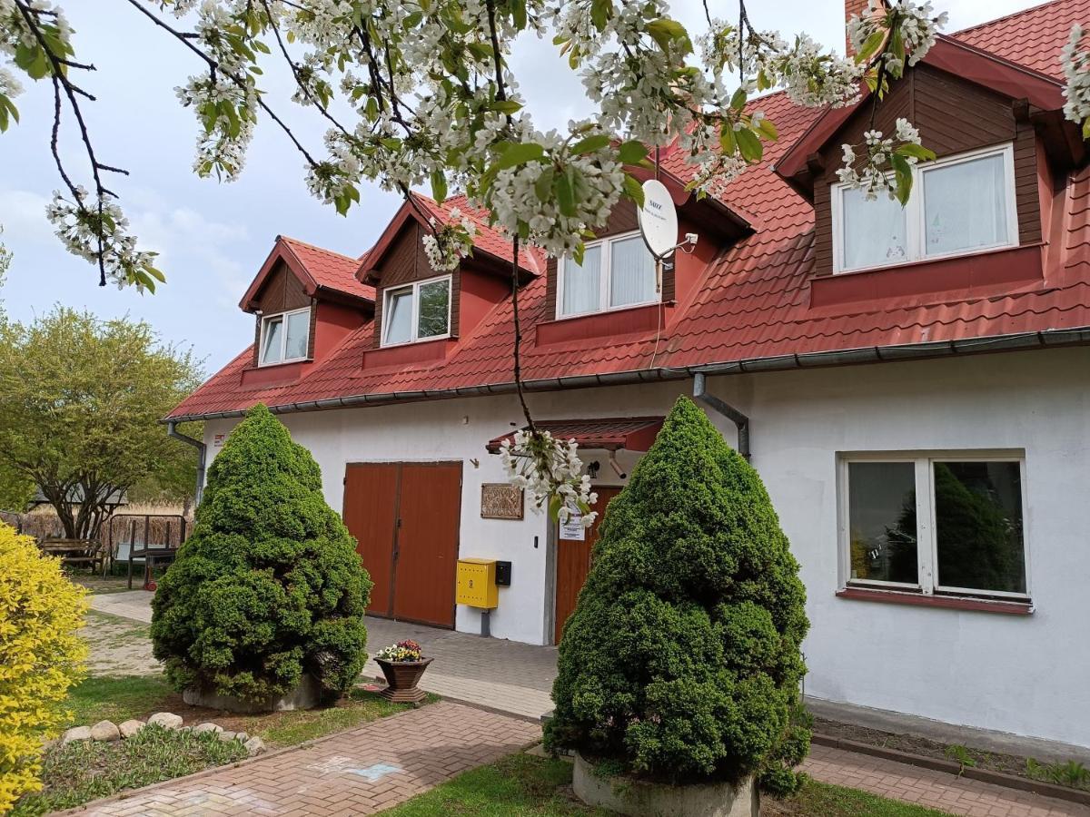 Dom Goscinny Koinonia Mrągowo Exterior foto